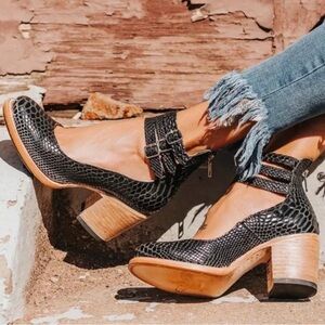 Freebird Black Snakeskin Heels with Tan Accents